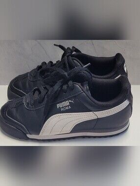 Kids Puma Roma Black and White Sneaker